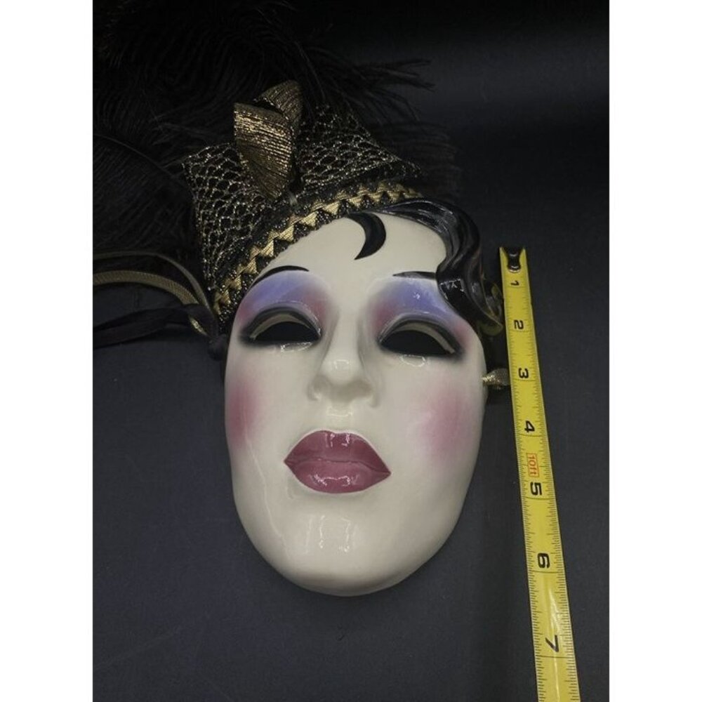 Clay Art 1029A Mardi Gras Woman Purple Shadow Black Feathers In Hat Vintage - Picture 3 of 9